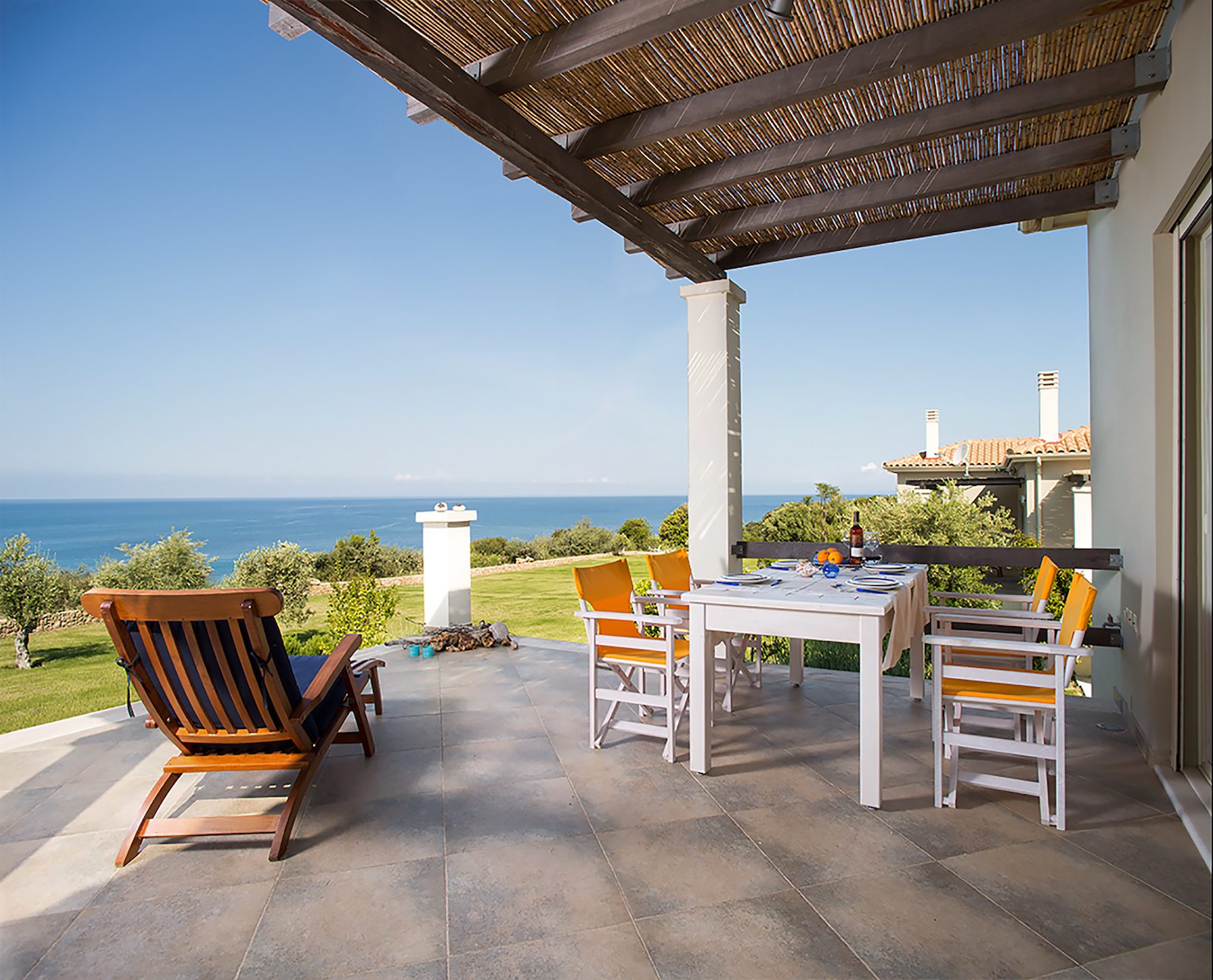 Sun Villa PLOES Villas